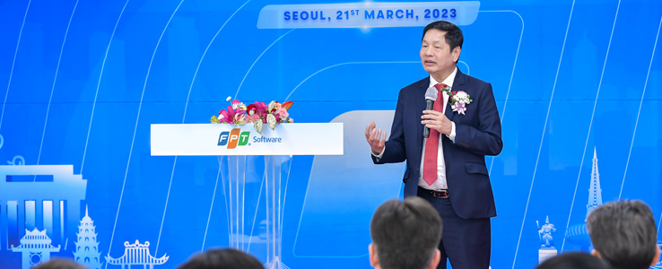 Fpt Ribbon FPT Software cuts ribbon on new office in Seoul