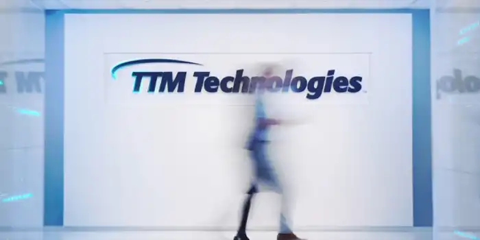 blurry-logo