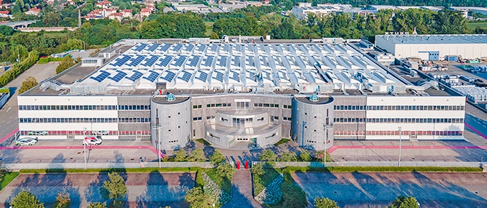 Headquarters-700x300