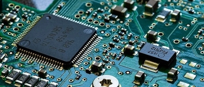 700x3001