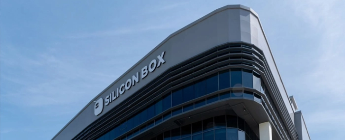 logo-on-building