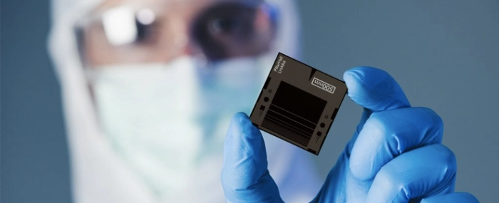 Chip-Clean-Room-Employee