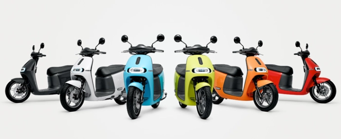 scooters-groupshot