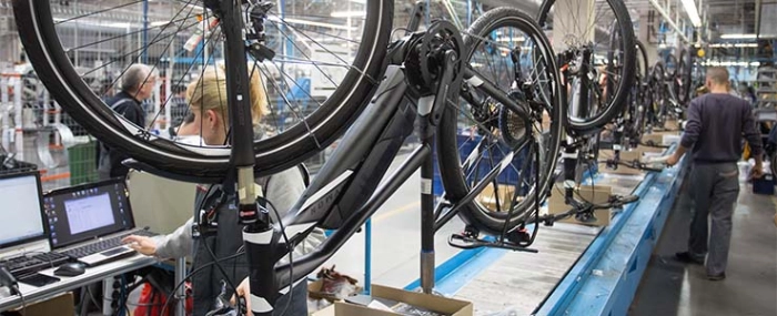 bulgaria-assembly-line-e-bikes