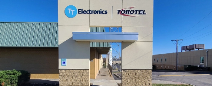 building-tt-torotel-sign