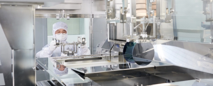 Korea-Fab-Chip-Fabrication