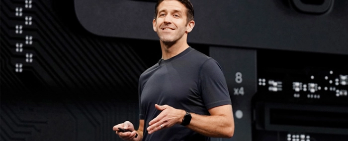 john-ternus-svp-hardware-engineering