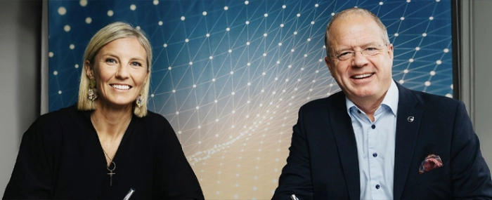 Volvo-Group-JV-signing