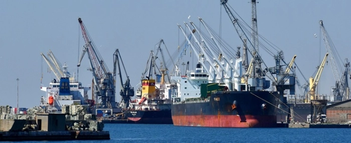 ships-ports
