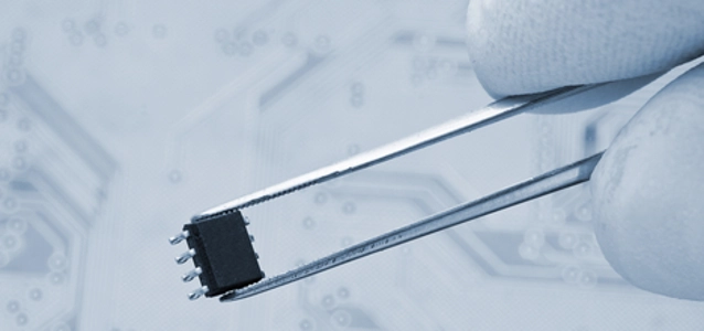 tweezer-chip
