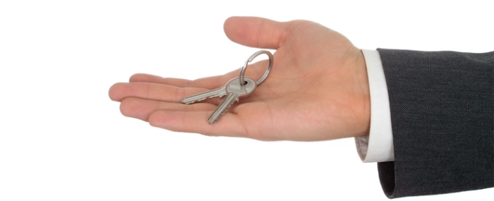 handing-over-keys