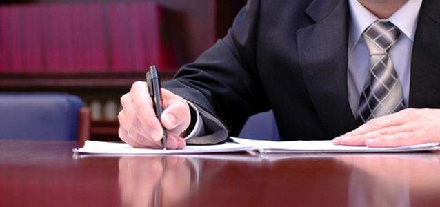 contract-signing