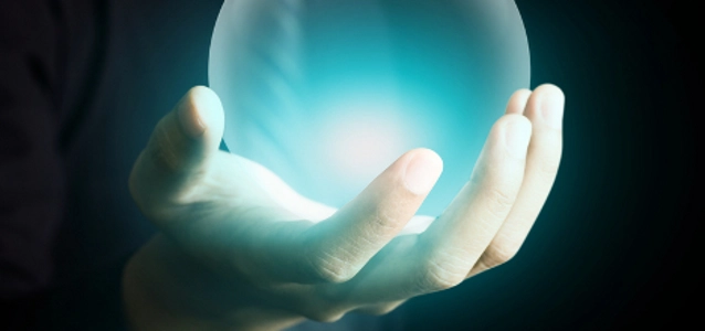 hand-holding-crystal-ball