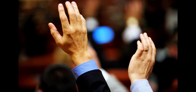 hand-vote