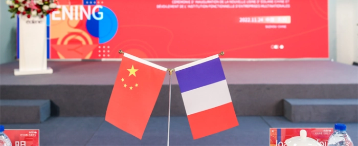 china-france-flags