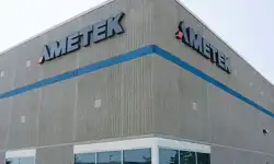 logo-on-building