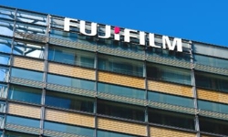 logo-on-building