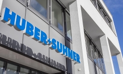 logo-on-building