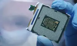 engineer-holding-chip