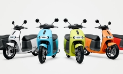 scooters-groupshot