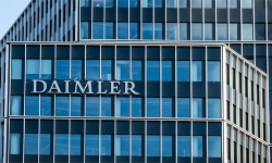 logo-on-building
