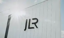 logo-on-building