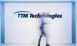 blurry-logo