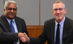 MIT-signing-2025
