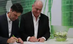 Electronics-Mozaik-Signing