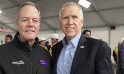 gregg-lowe-Senator-Thom-Tillis
