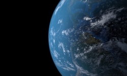 Earth_orbit_GustavoAckles