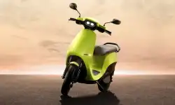 Electric_scooter_2024
