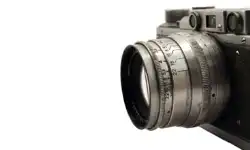 old-camera-l