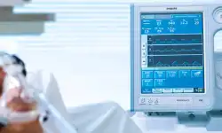 patient-treated-with-ventilatior