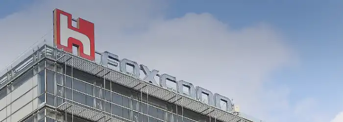 logo-on-building