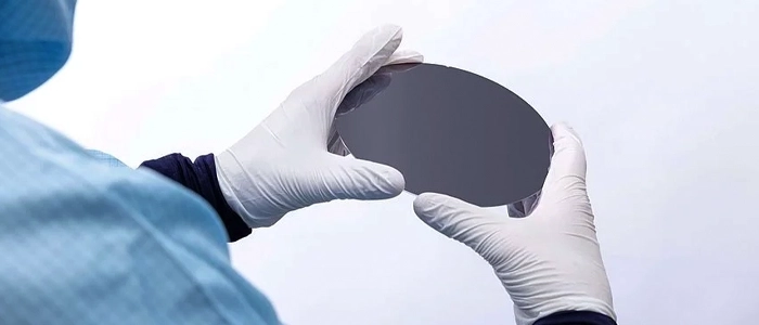 technician-holding-epiwafer